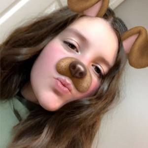 Meet your Posher, Crystallynn